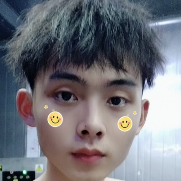 白羊回眸淡然的照片