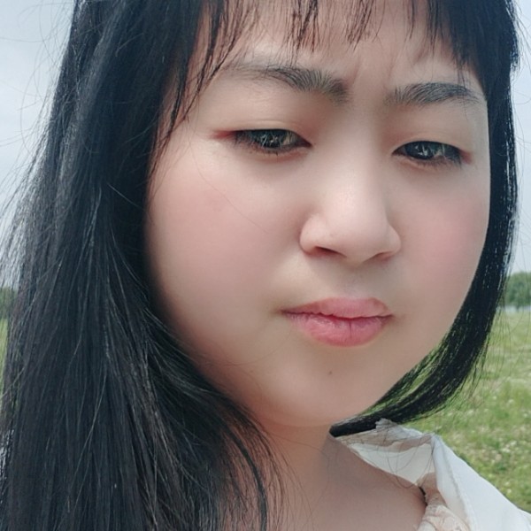 老实用小伙的照片