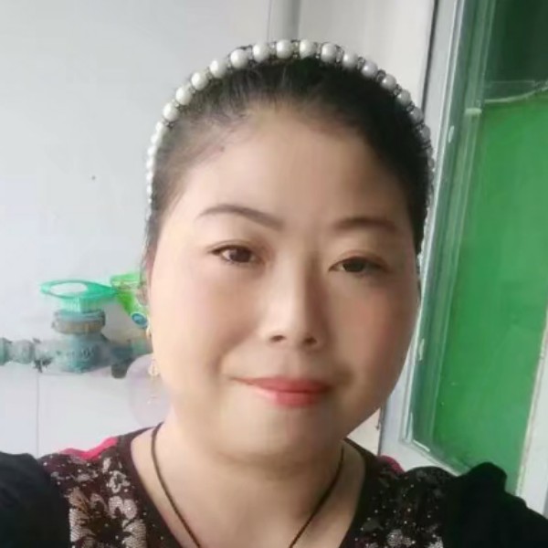 周庆芳的照片