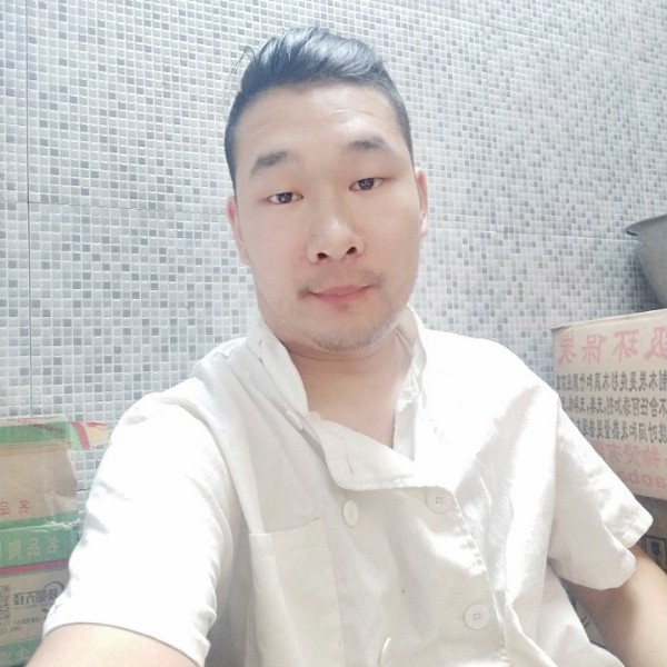 丶一树梨花压海棠的照片