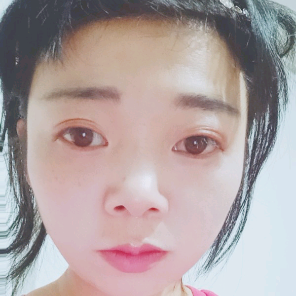 雪糕大胆的照片