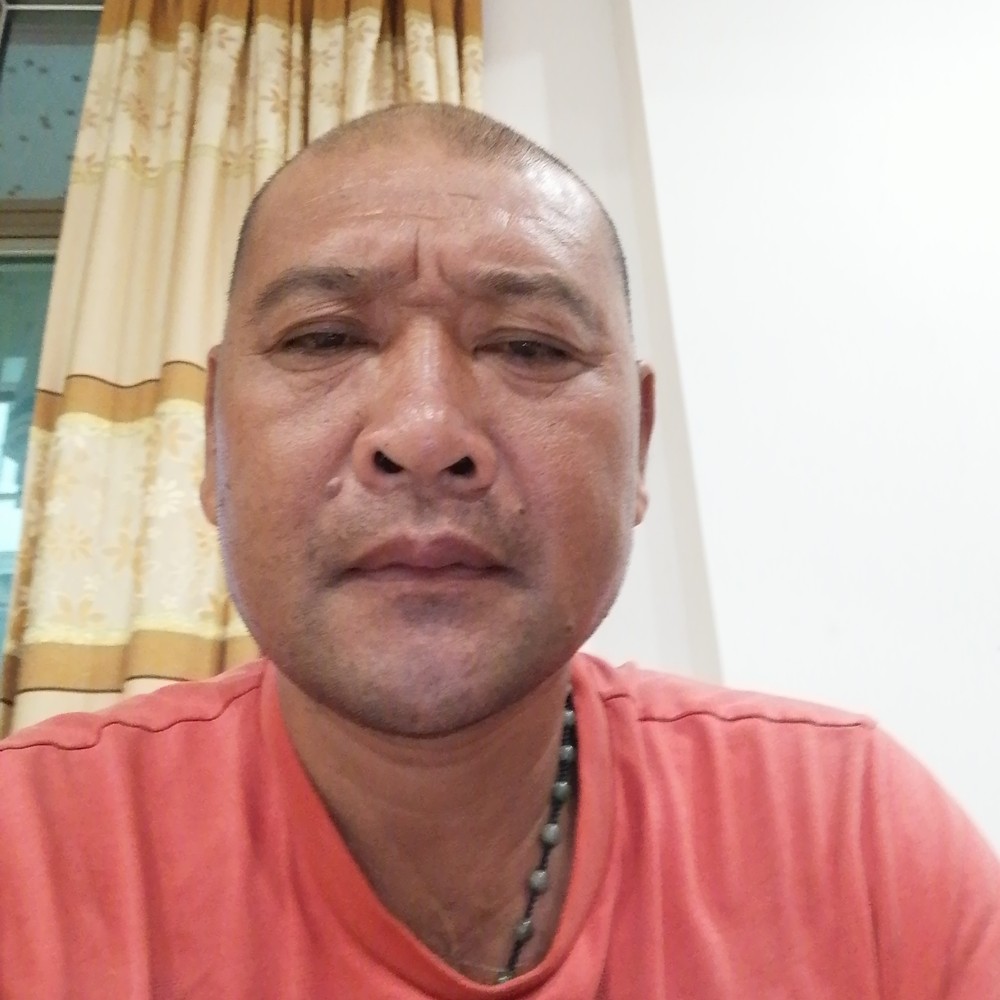 鲁志深的照片