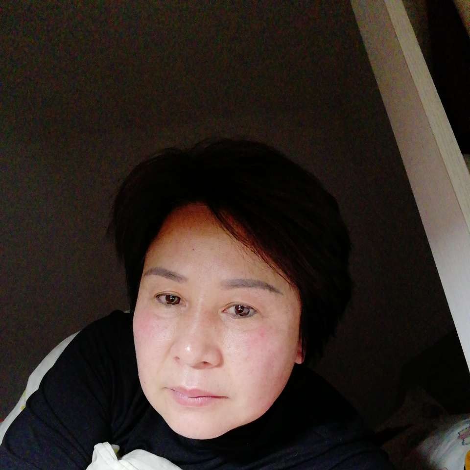 魔镜兴奋的照片