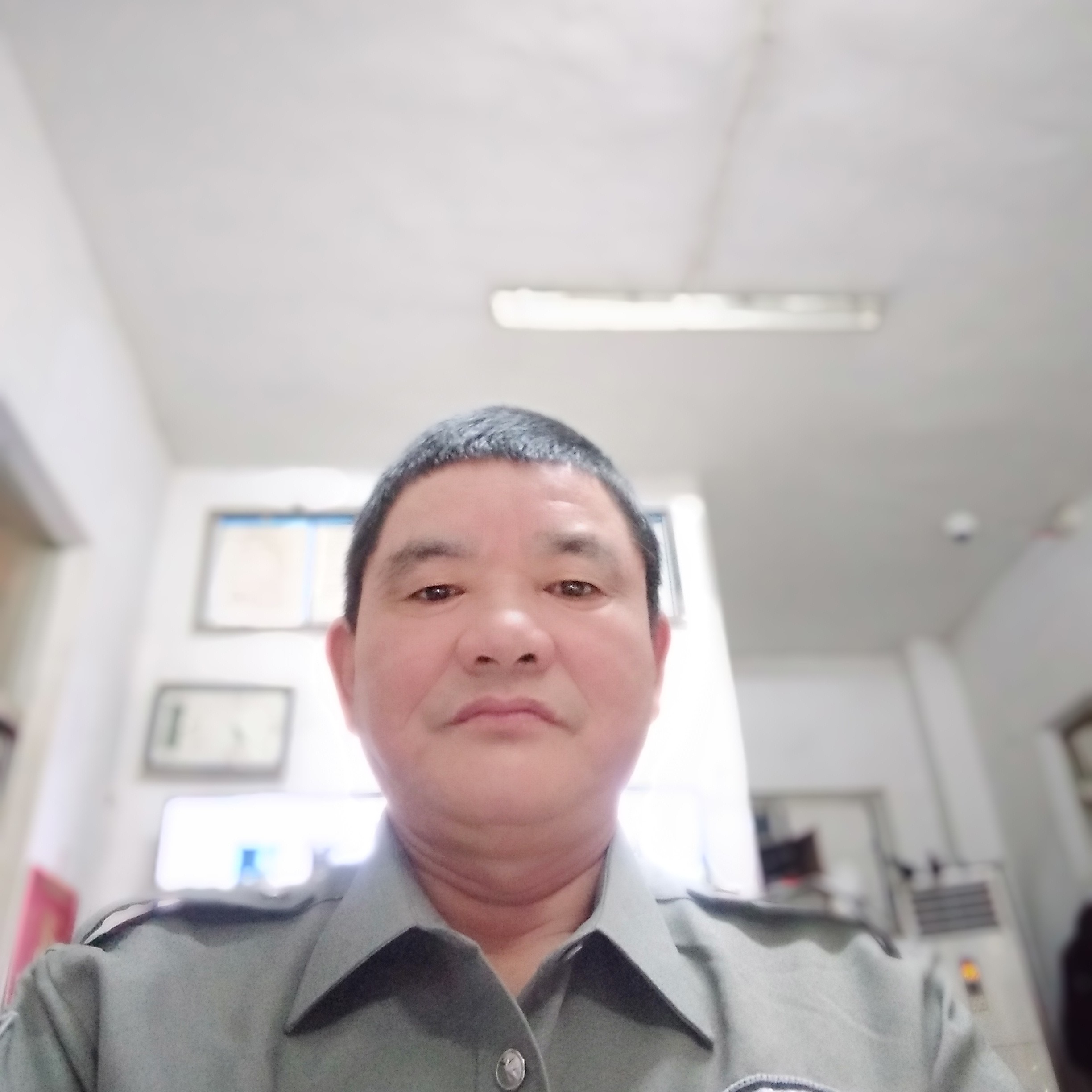 李锡武的照片