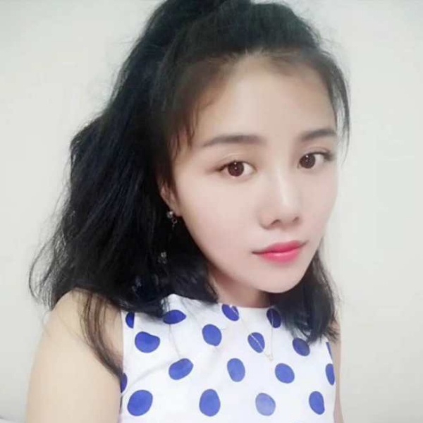 小睫毛的等待的照片