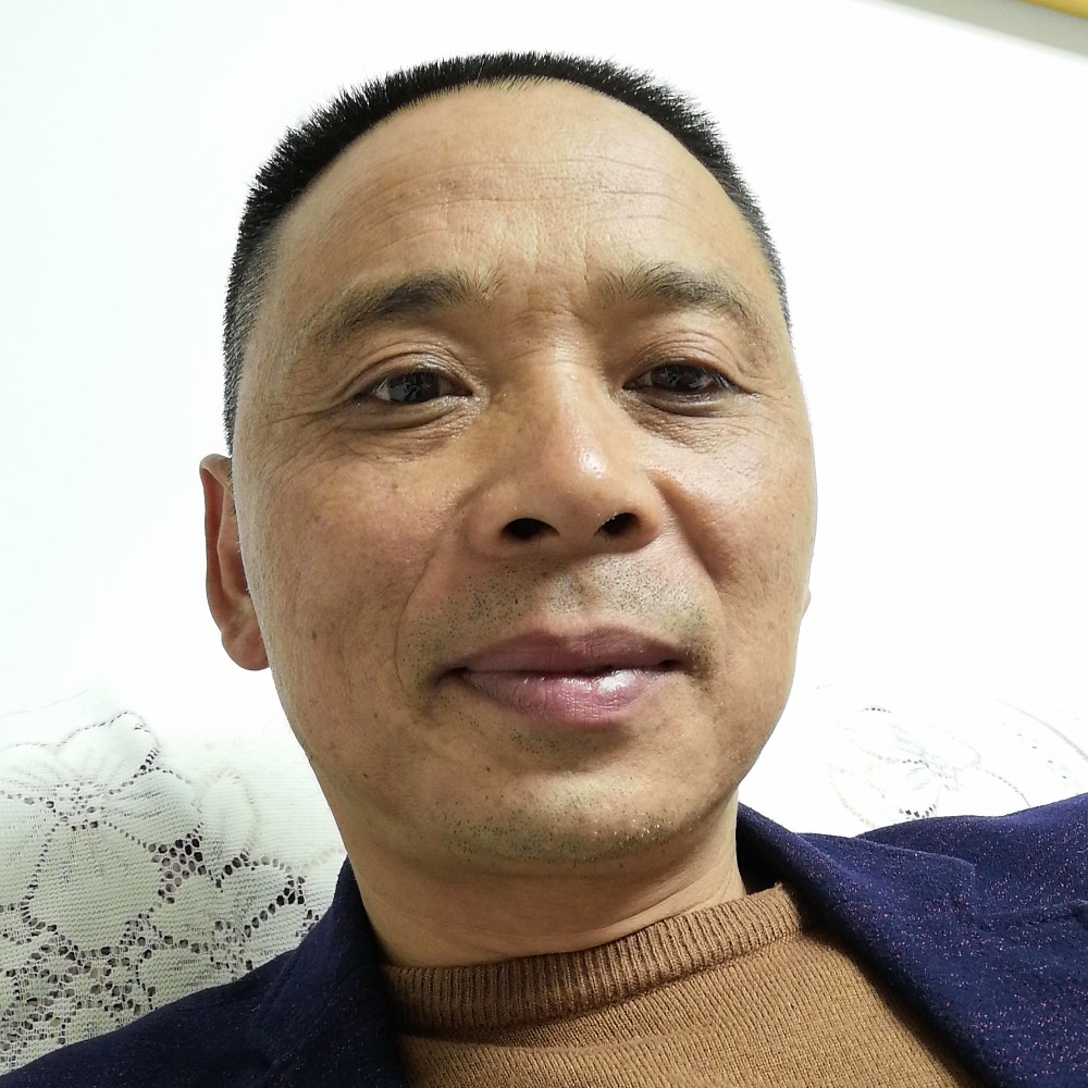 冬耀闻勤劳的照片