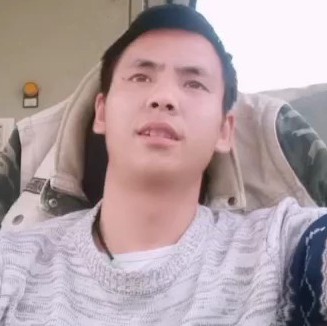 危机漫步自行车的照片