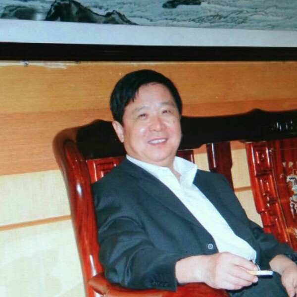 田歌颂的照片