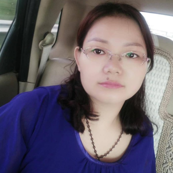 专一美女的照片