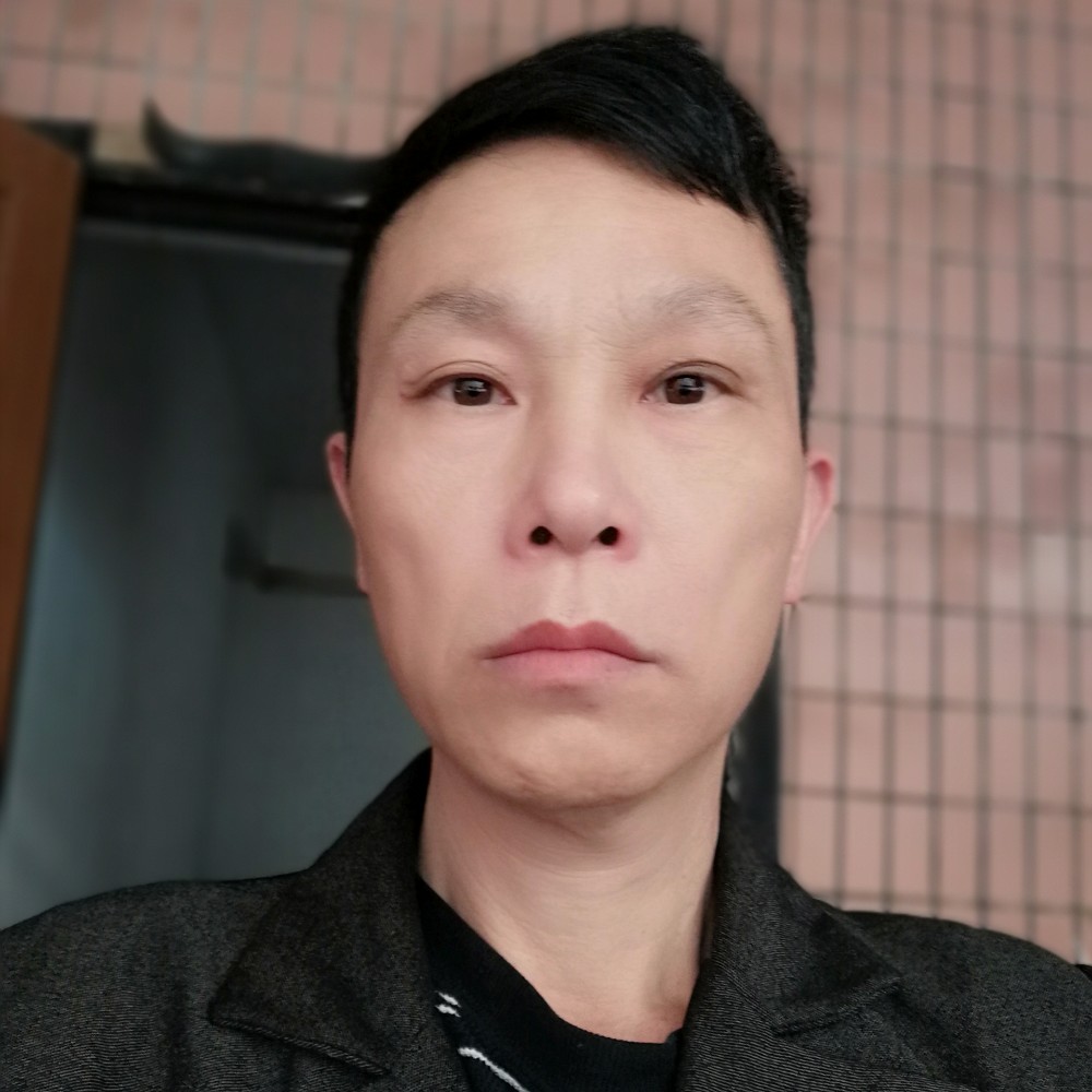 宝贝泪了懦弱的照片