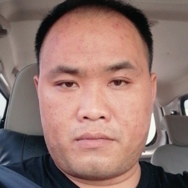 冷傲回眸泪雨的照片