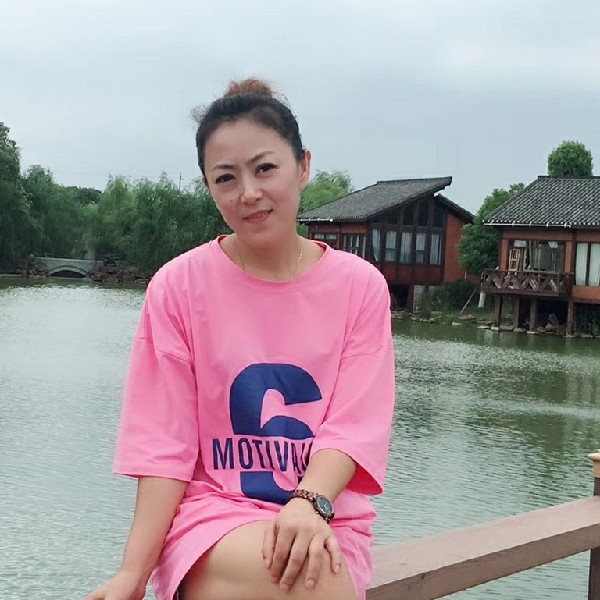 侨侨mⅰ的照片