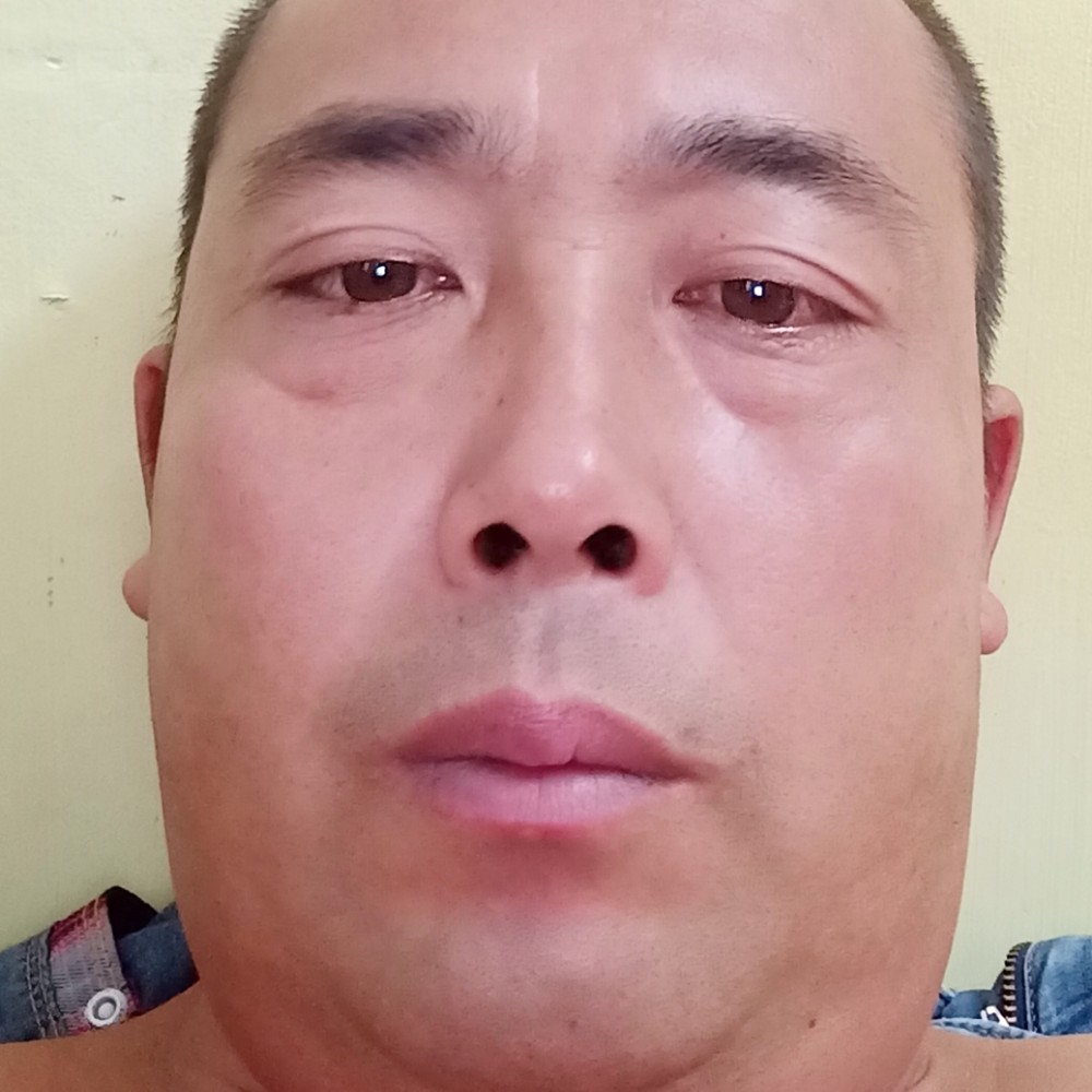 眼神多情的照片