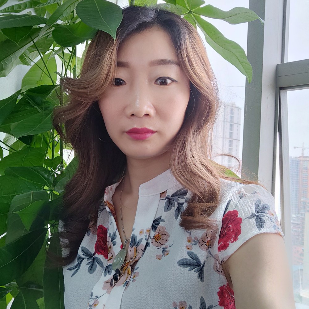 善良向黄豆的照片