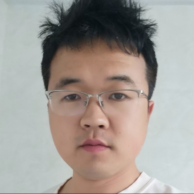 无情笑青衣的照片