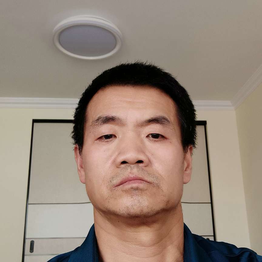 执着黑米缘分的照片