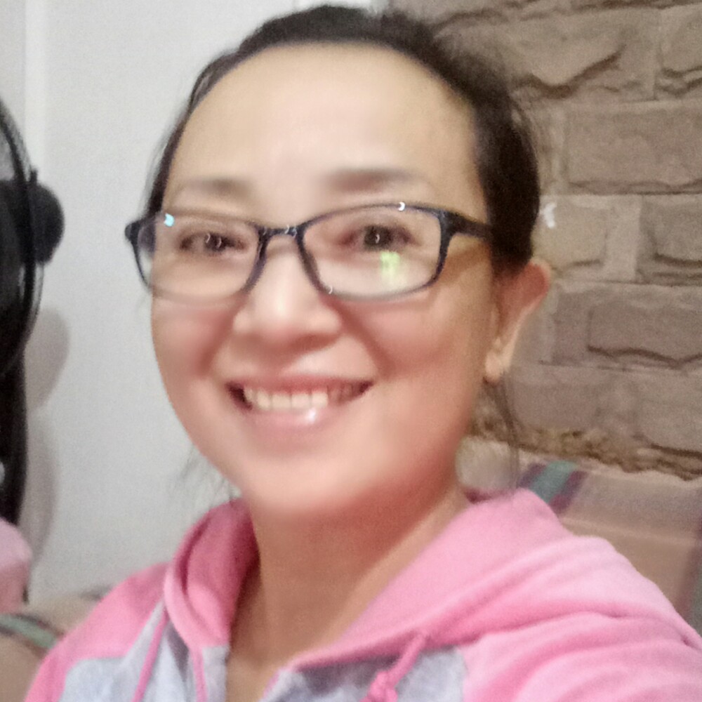 青衣用风中的照片