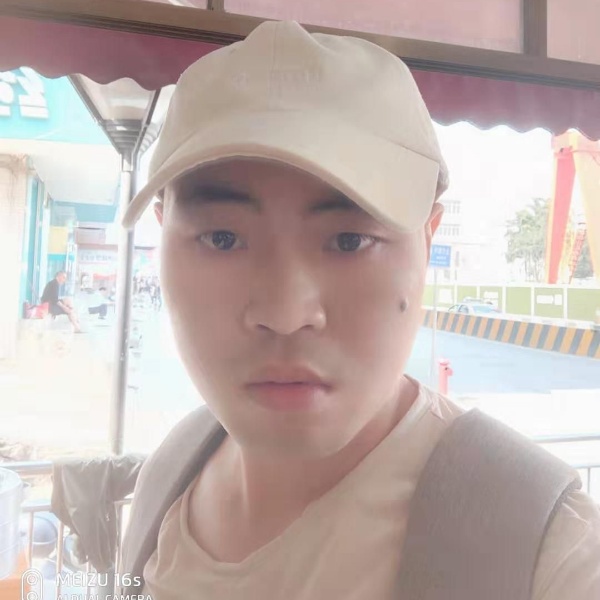荔枝闻辛勤的照片
