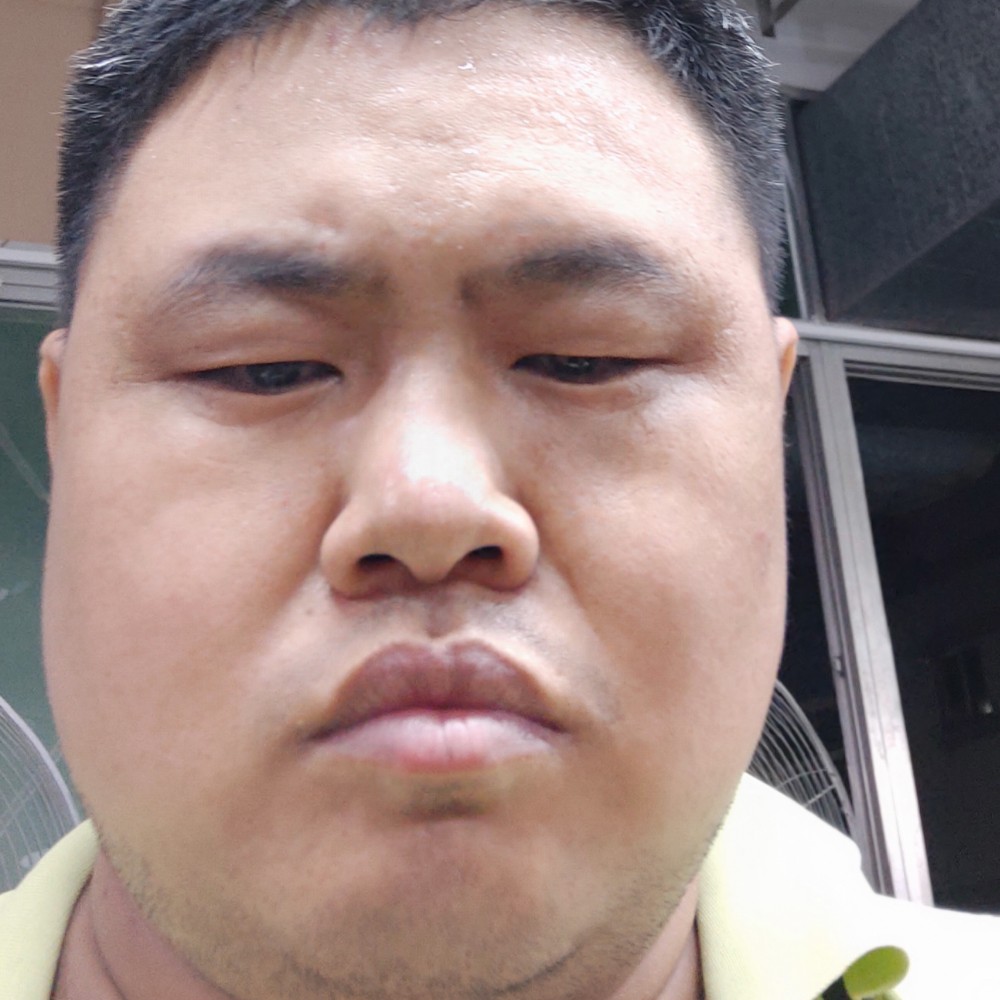 陈意民的照片