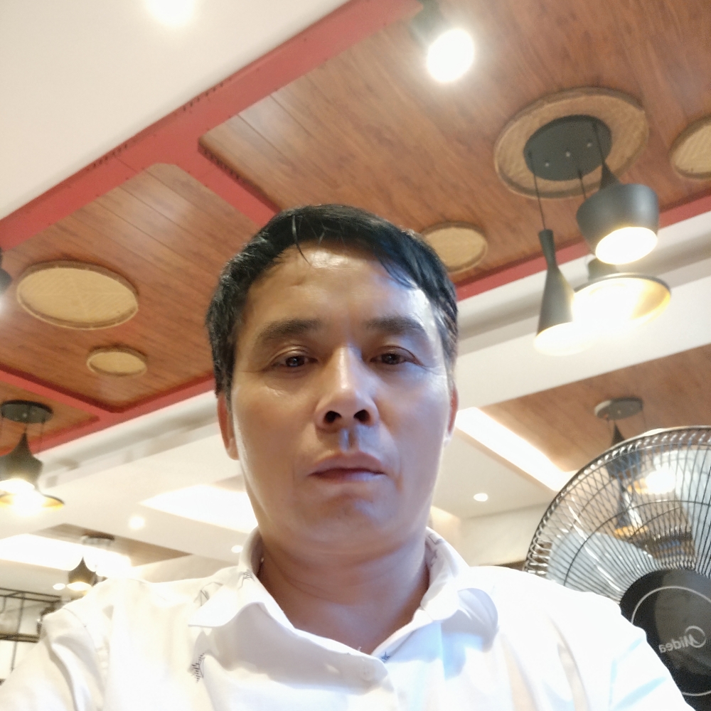 简单笑太阳的照片