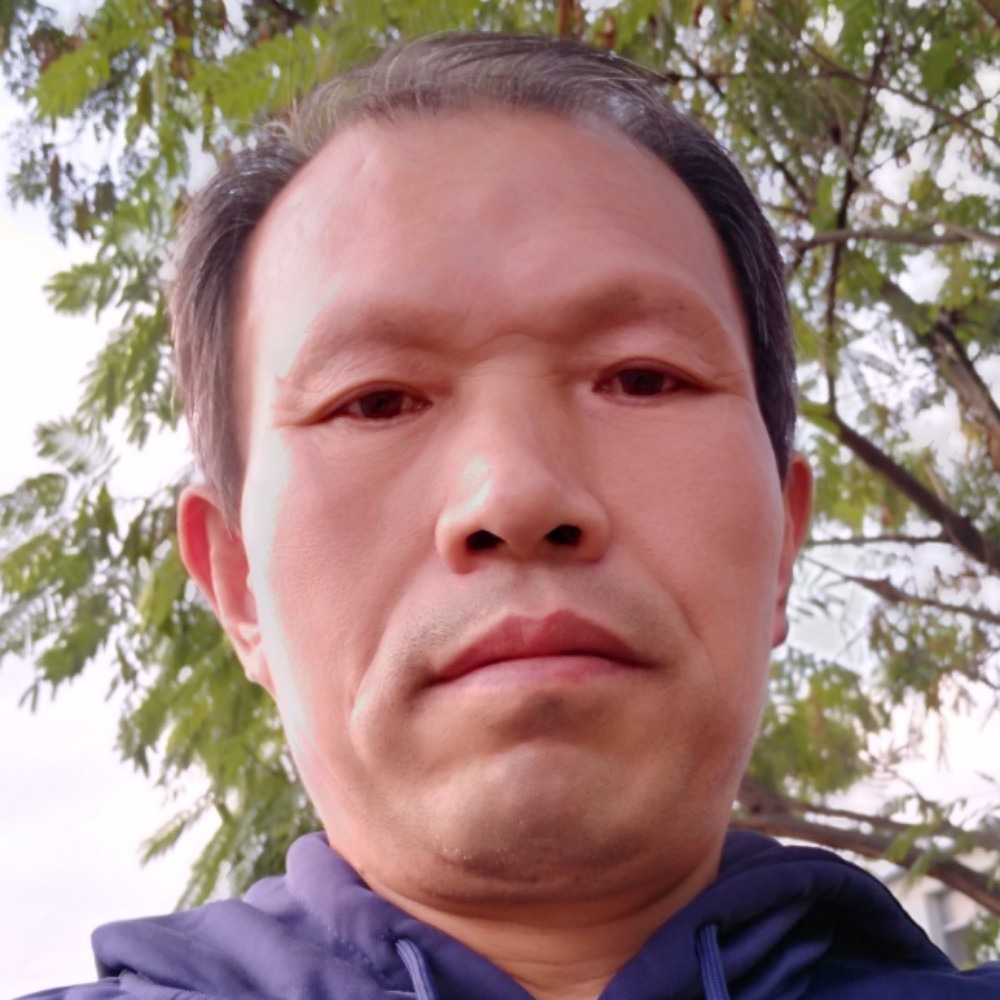 苗条拾忆标致的照片
