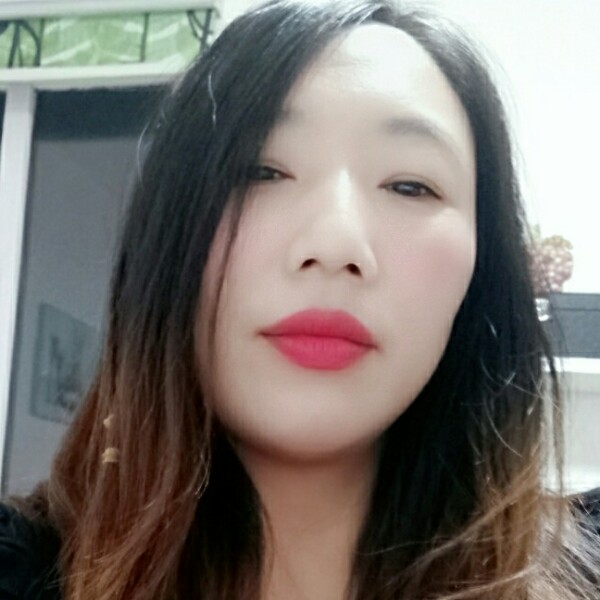 端庄泪了过客的照片