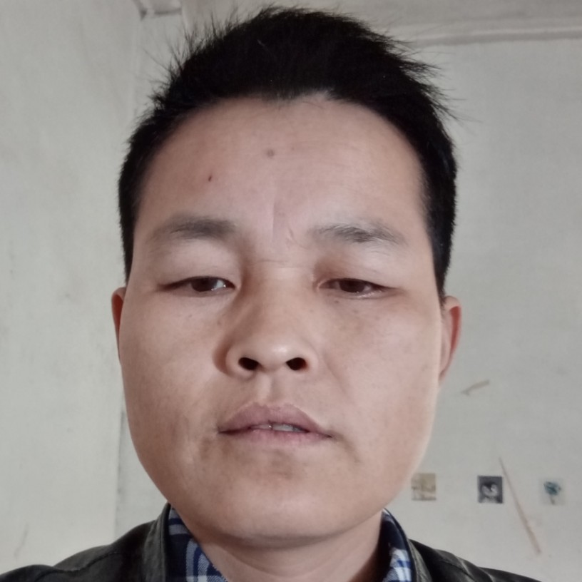 浮波闻英勇的照片