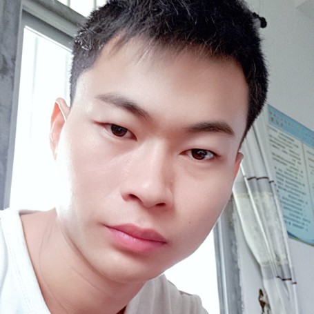 帅帅小哥的照片