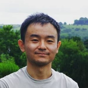 机器猫蹁跹正直的照片