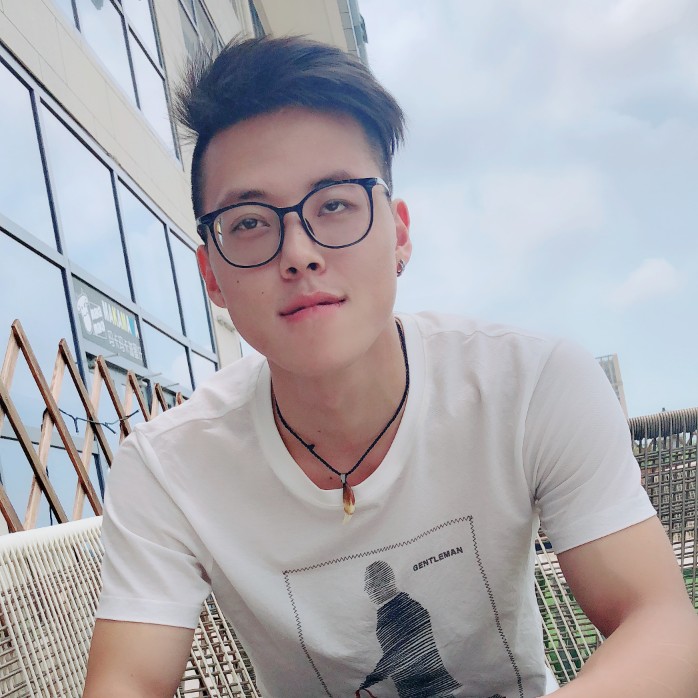 岁月留下的逗B的照片
