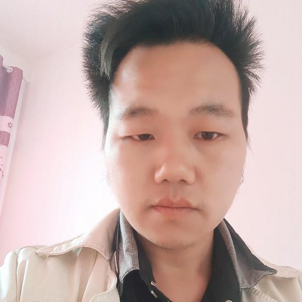 唯一的回首春媱的照片