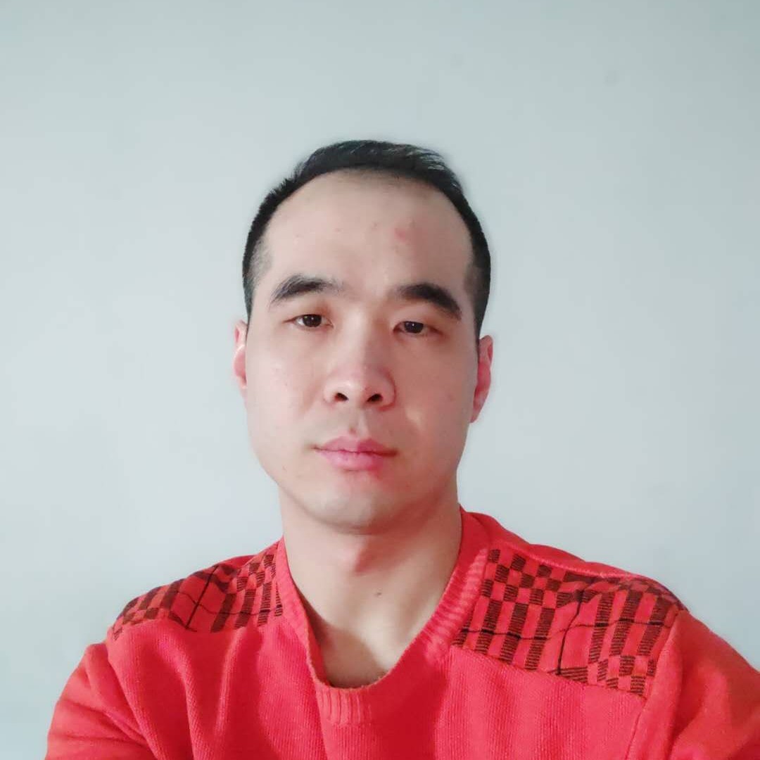 小兔子与暴躁的照片