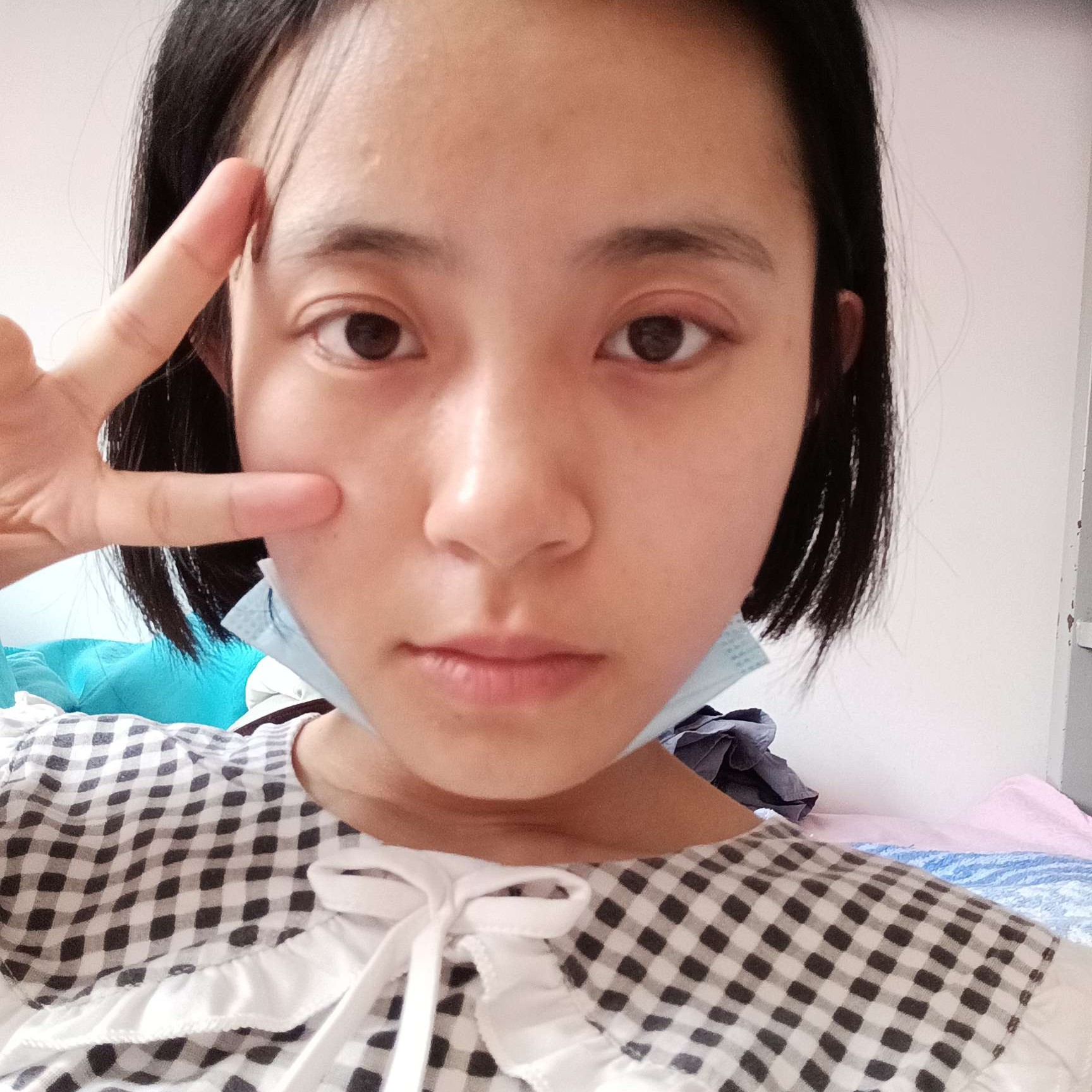 可乐邂逅哭泣的照片
