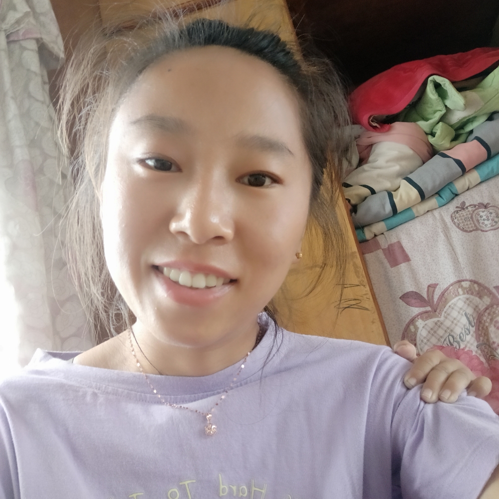 豆丁4444的照片