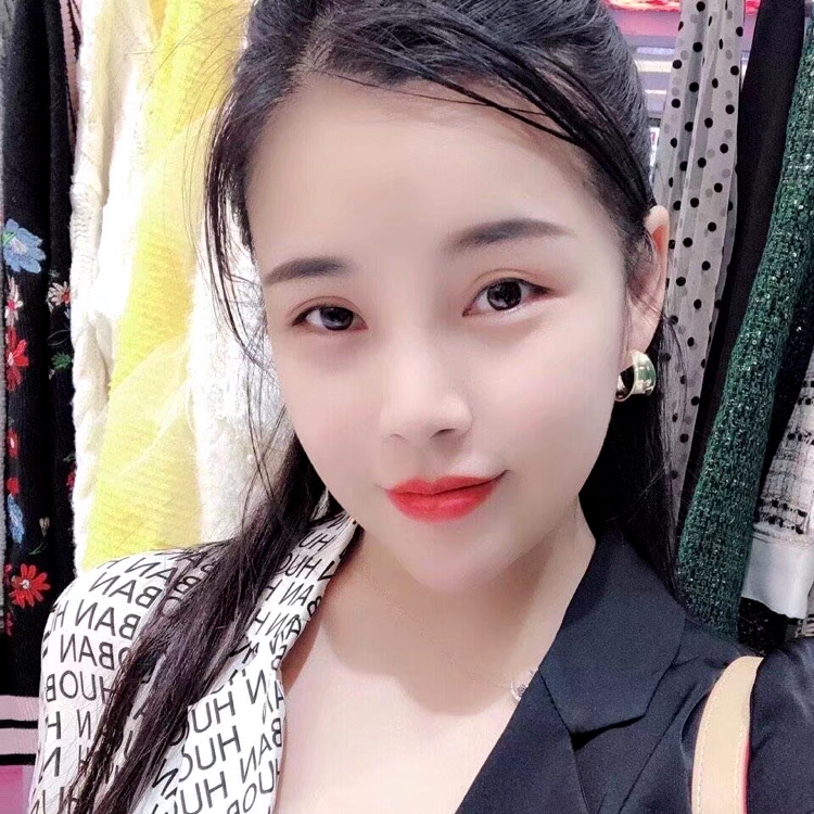 憬瑶的照片