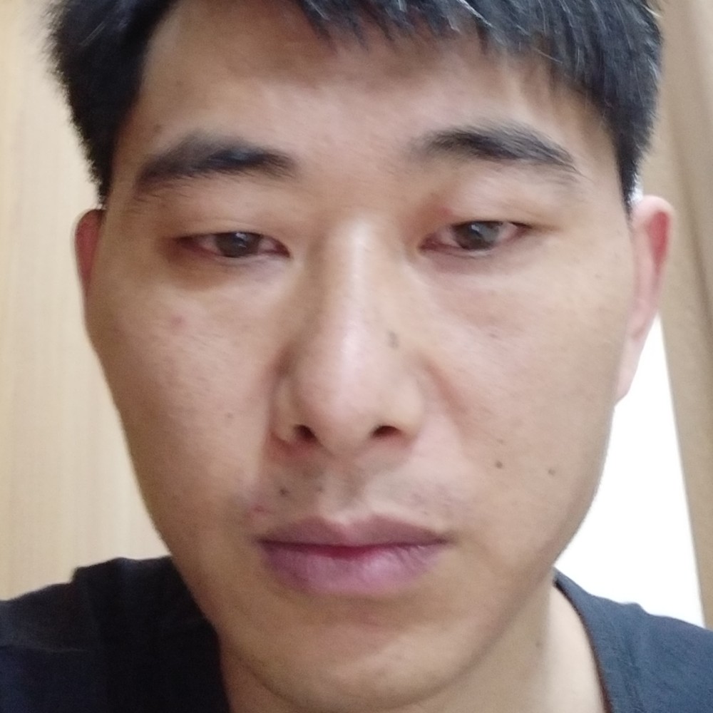 等待心中最爱的照片