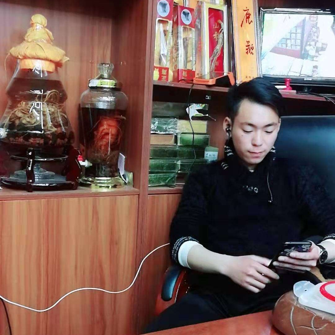 OYMZ的照片