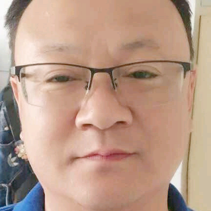 纯情秋月的照片