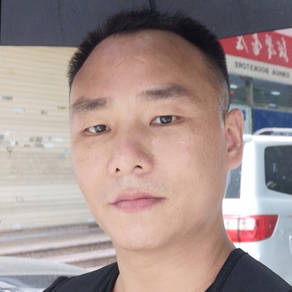彩色回首奇迹的照片