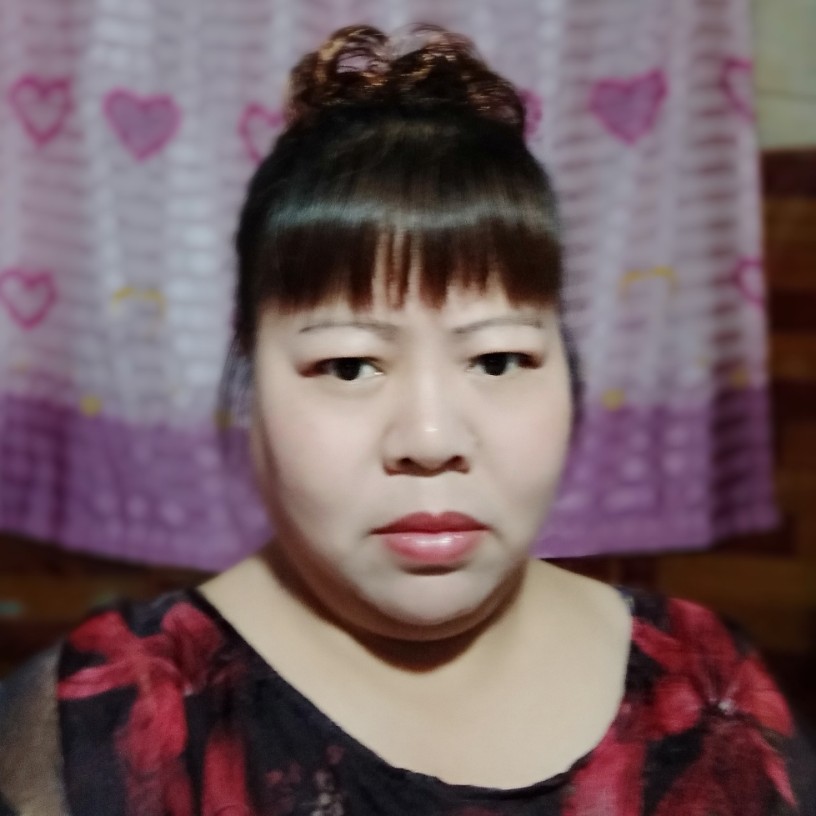 红玫瑰怕孤独的照片