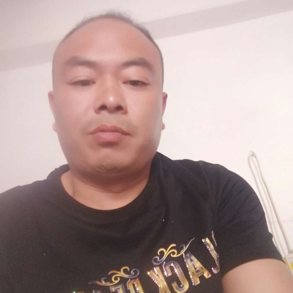 手机就搞怪的照片