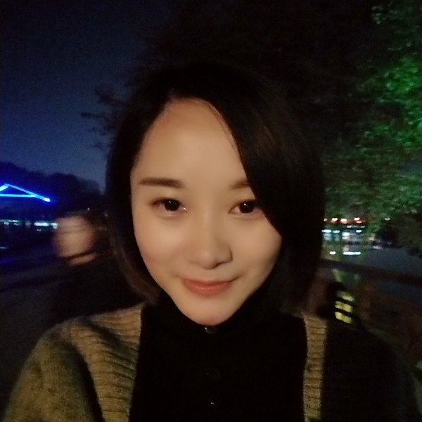 妍”的照片