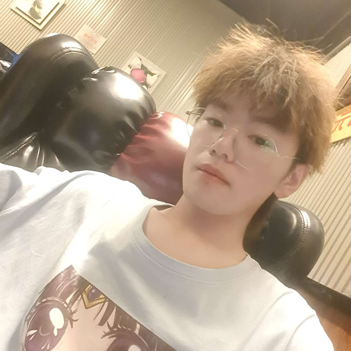 Fan7的照片