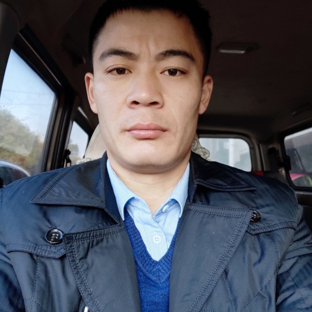 一心一意对那个人的照片