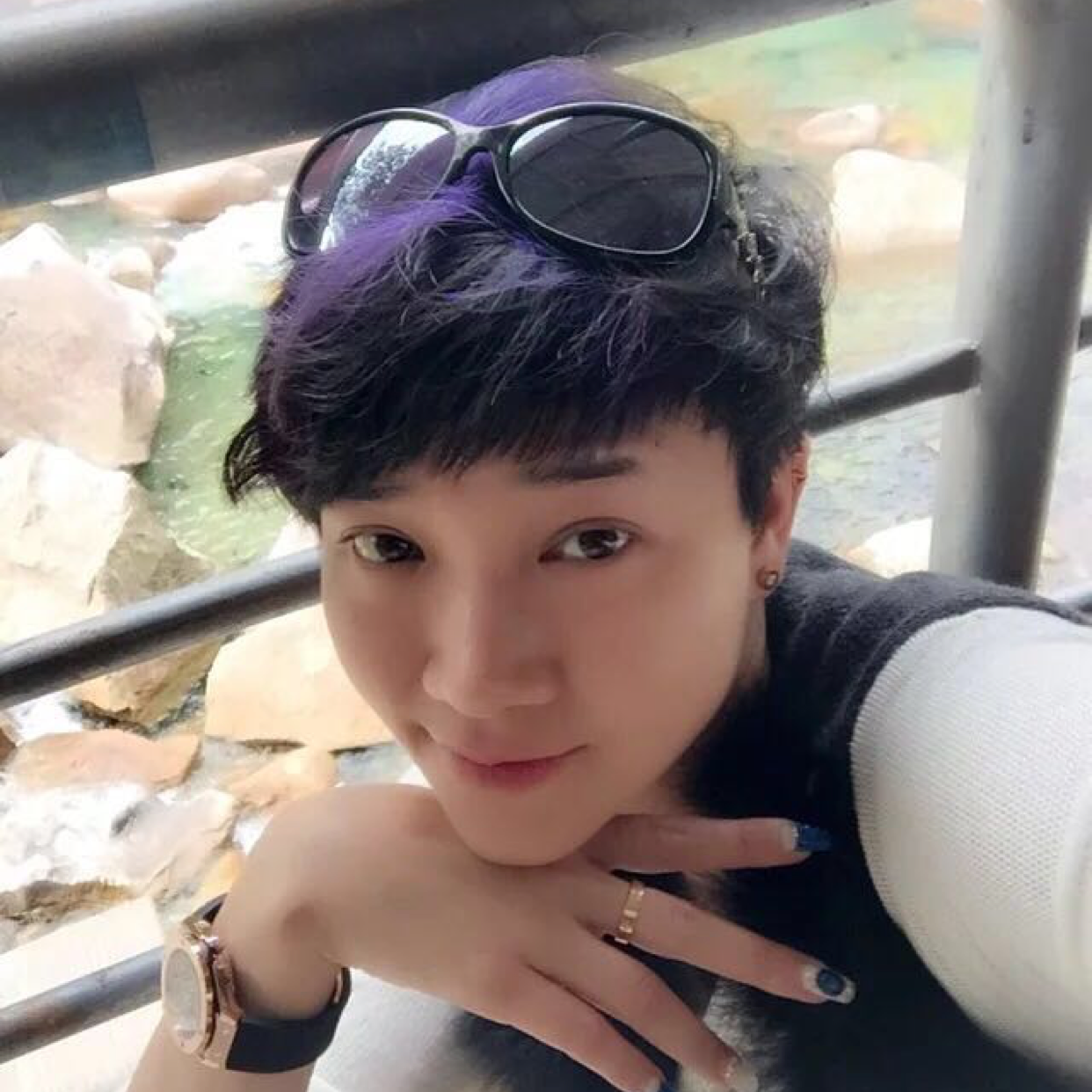 耳机向灵巧的照片