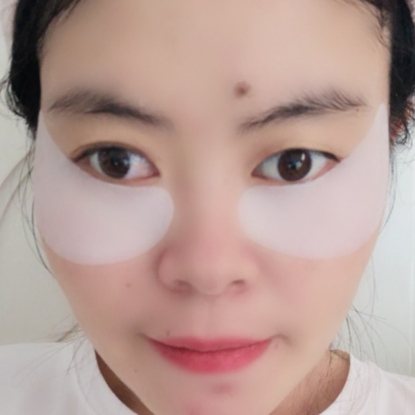 笨笨爱恋碧影的照片