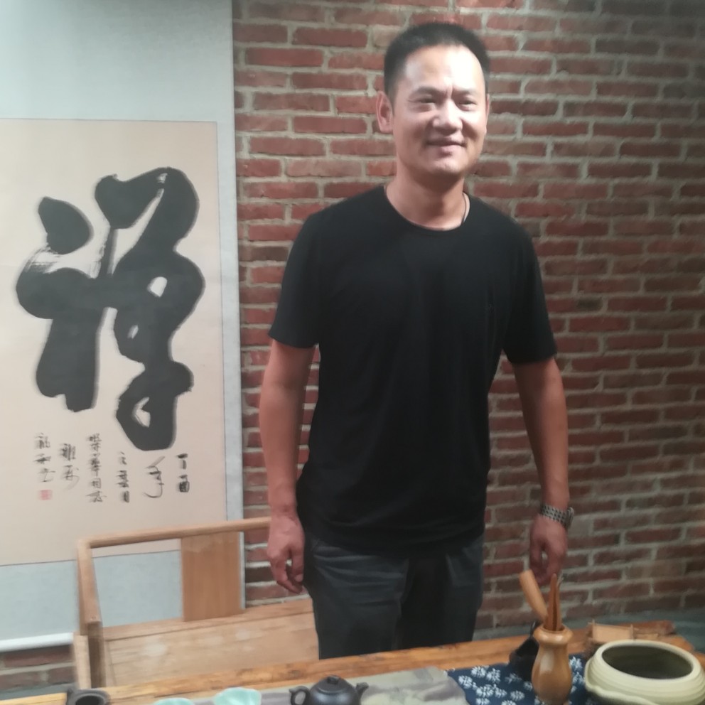 坚强冬日的照片