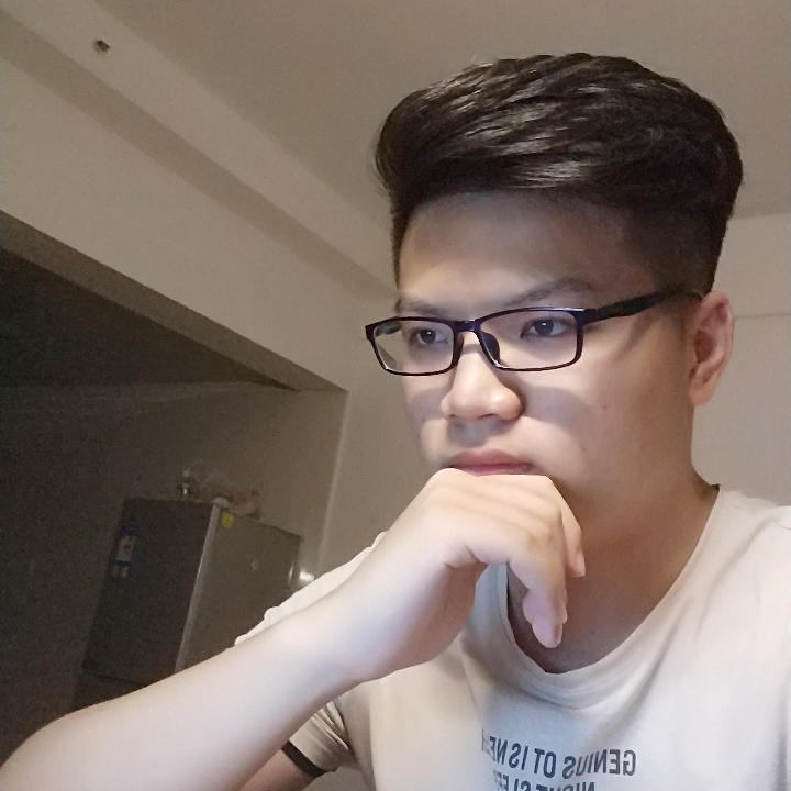 顾陌1的照片
