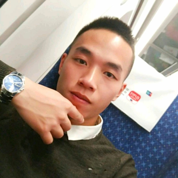 大意苦恋板栗的照片