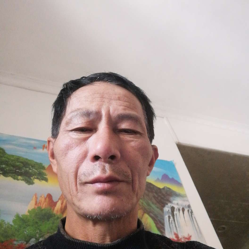 任性保卫玫瑰的照片